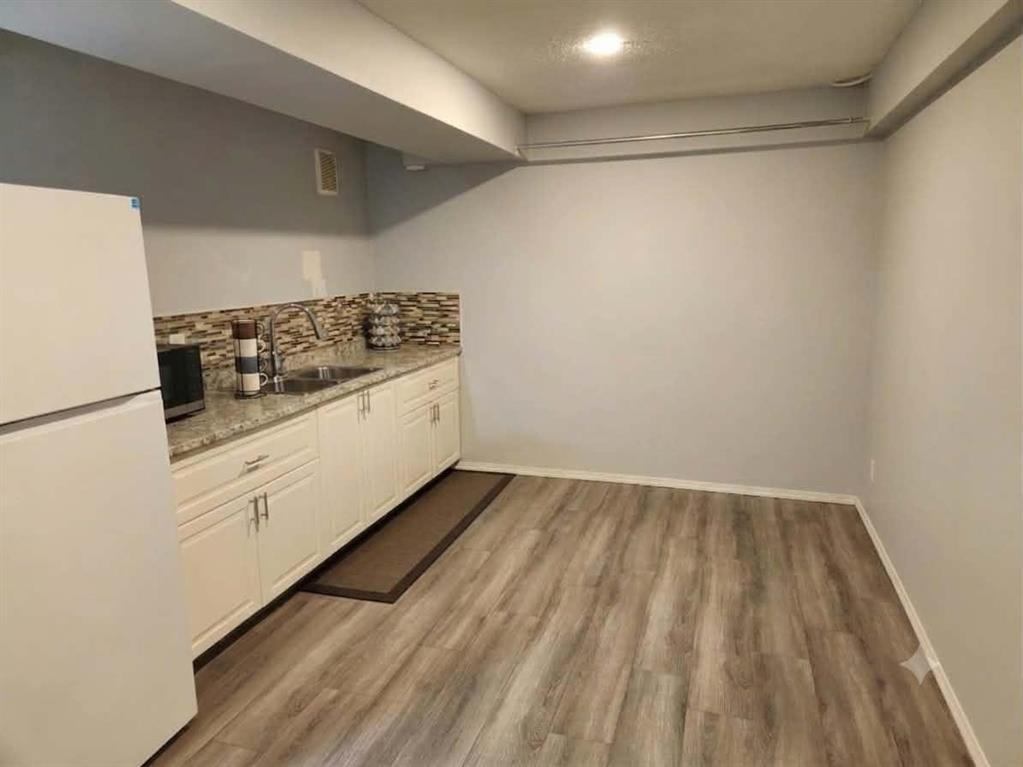335 Covington Bay Ne, Calgary, AB - Indoor