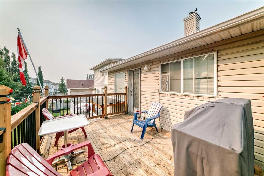 111 Arbour Stone Crescent Nw, Calgary, AB - Outdoor With Deck Patio Veranda With Exterior