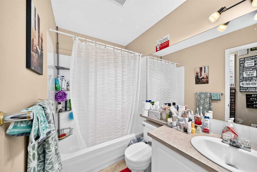 111 Arbour Stone Crescent Nw, Calgary, AB - Indoor Photo Showing Bathroom