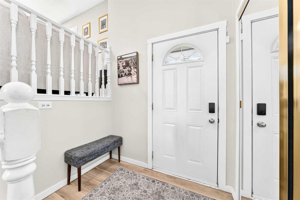 4 Marbrooke Circle Ne, Calgary, AB - Indoor Photo Showing Other Room