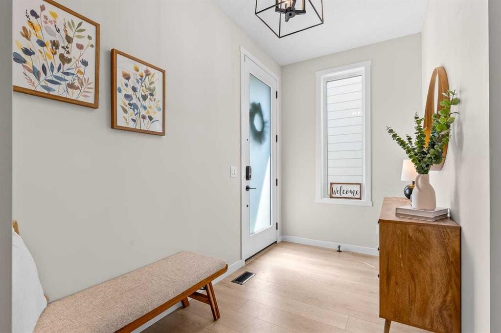 45 Savoy Landing Se, Calgary, AB - Indoor Photo Showing Other Room
