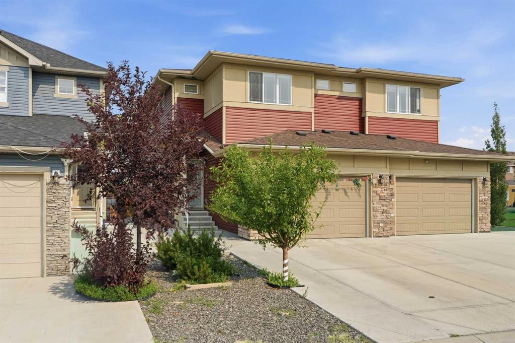 190 Saddlelake Way Ne, Calgary, AB - Outdoor With Exterior