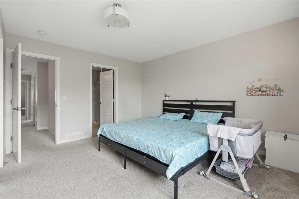 190 Saddlelake Way Ne, Calgary, AB - Indoor Photo Showing Bedroom