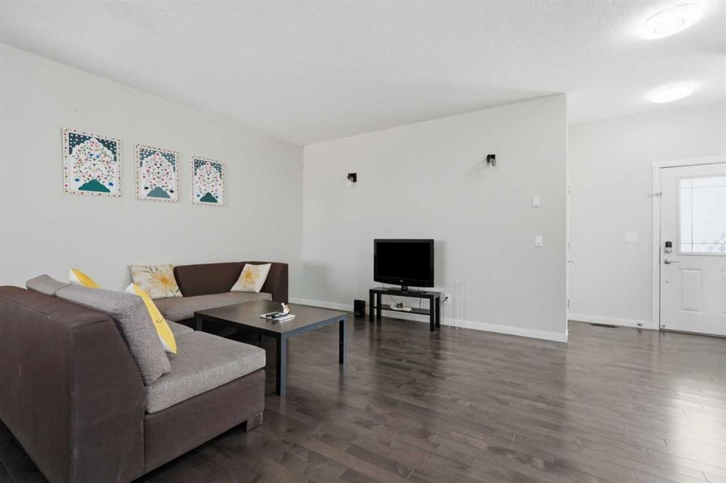 190 Saddlelake Way Ne, Calgary, AB - Indoor Photo Showing Living Room
