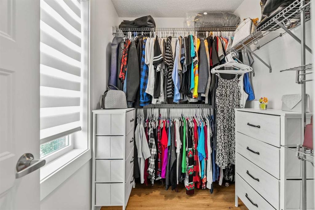 173 Windstone Link Sw, Airdrie, AB - Indoor With Storage