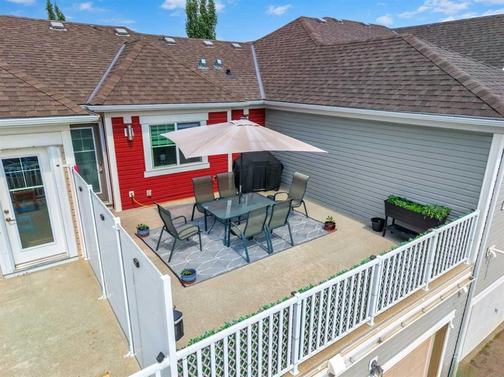 173 Windstone Link Sw, Airdrie, AB - Outdoor With Deck Patio Veranda With Exterior