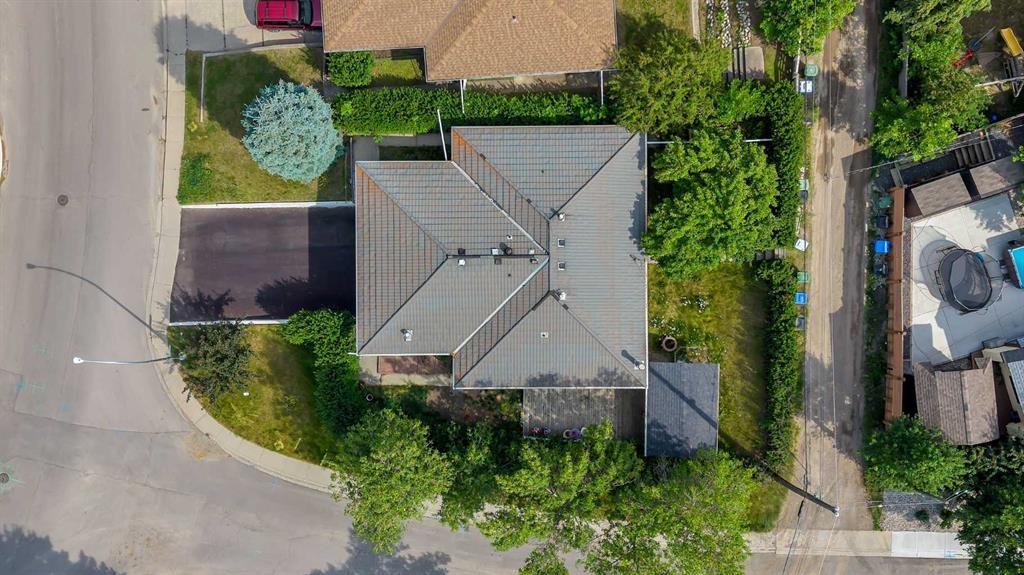 1415 Rosehill Drive Nw, Calgary, AB - Outdoor