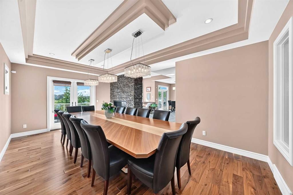 116 Panatella Rise Nw, Calgary, AB - Indoor Photo Showing Dining Room