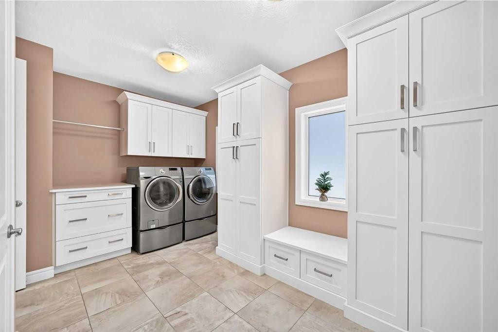 116 Panatella Rise Nw, Calgary, AB - Indoor Photo Showing Laundry Room