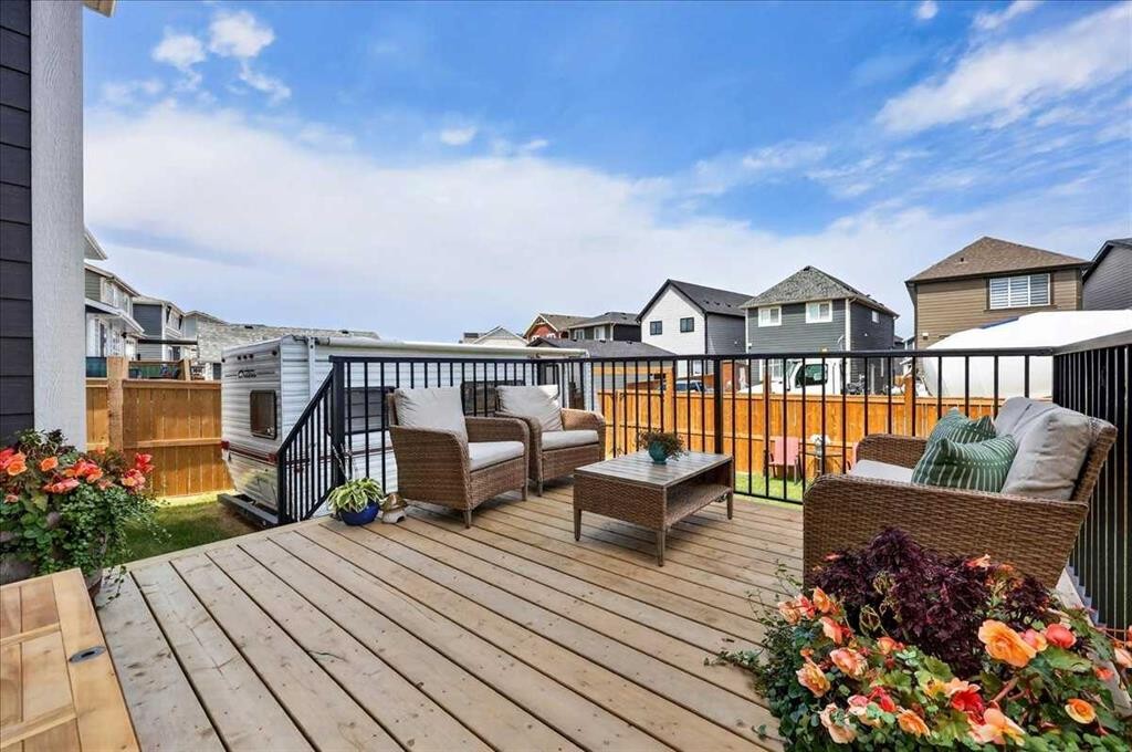 421 Magnolia Way Se, Calgary, AB - Outdoor With Deck Patio Veranda With Exterior