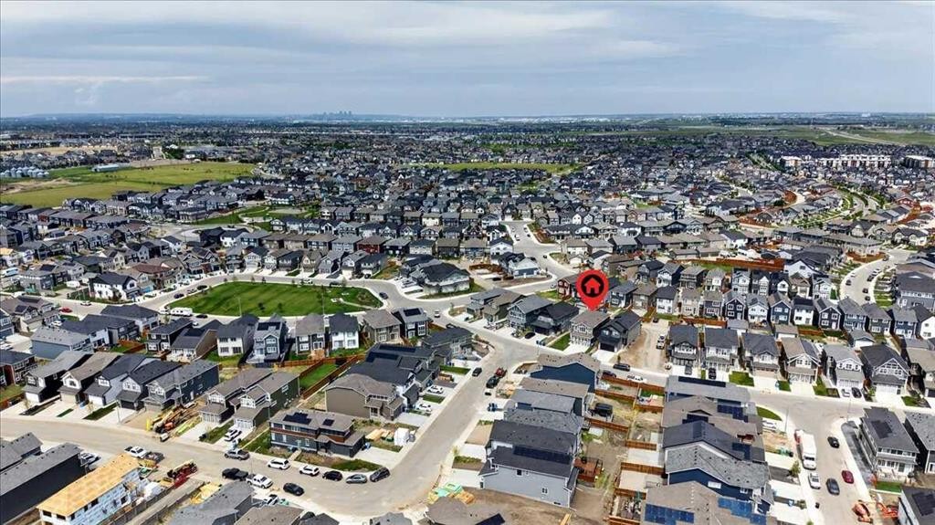 421 Magnolia Way Se, Calgary, AB - Outdoor With View