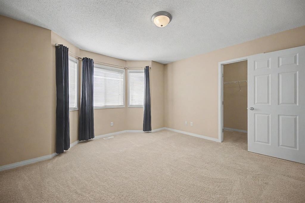 65 Royal Birch Villas Nw, Calgary, AB - Indoor
