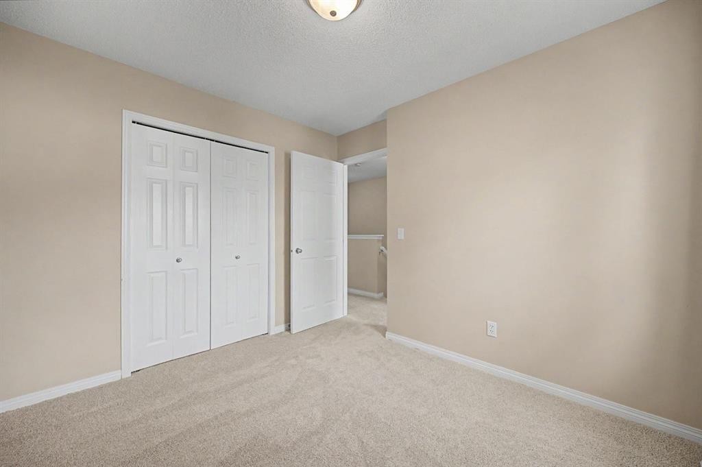 65 Royal Birch Villas Nw, Calgary, AB - Indoor