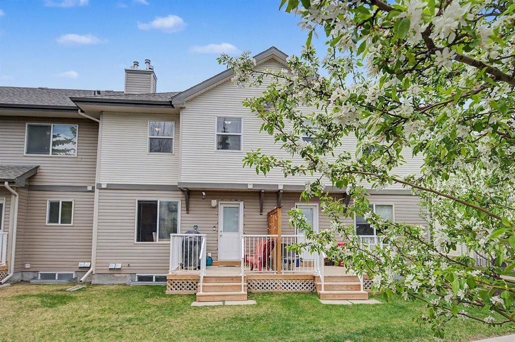65 Royal Birch Villas Nw, Calgary, AB - Outdoor With Deck Patio Veranda