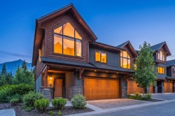 19 Creekside Mews Canmore, AB T1W 0J4