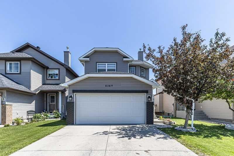 8389 Saddleridge Drive Ne, Calgary, AB - Outdoor With Facade