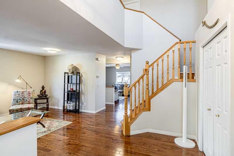 8389 Saddleridge Drive Ne, Calgary, AB - Indoor