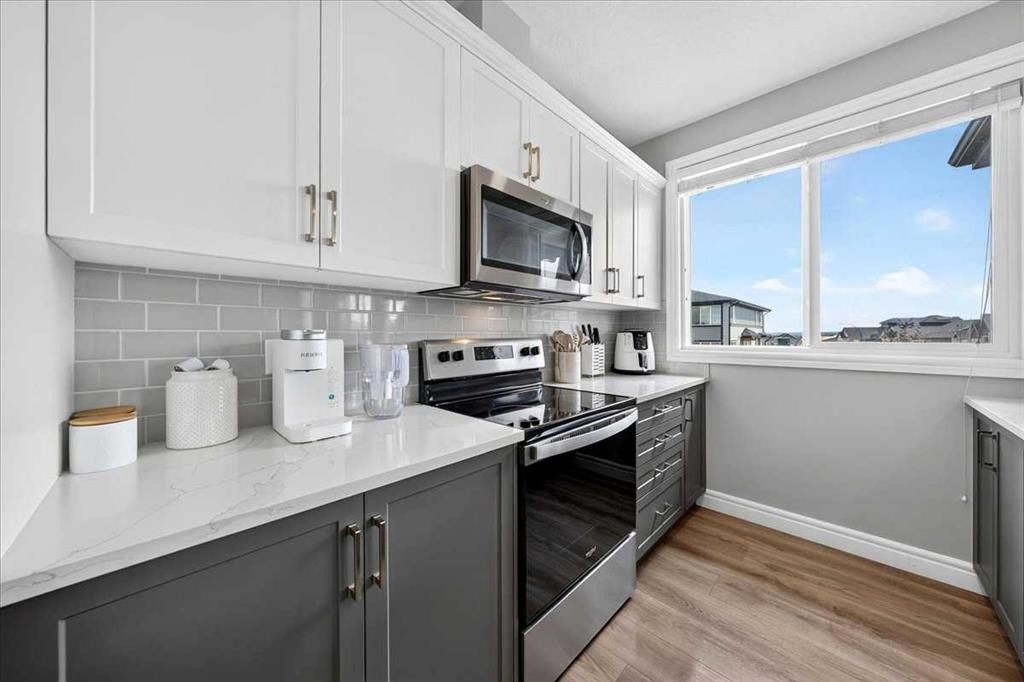 79-230 Seton Passage Se, Calgary, AB - Indoor Photo Showing Kitchen With Upgraded Kitchen