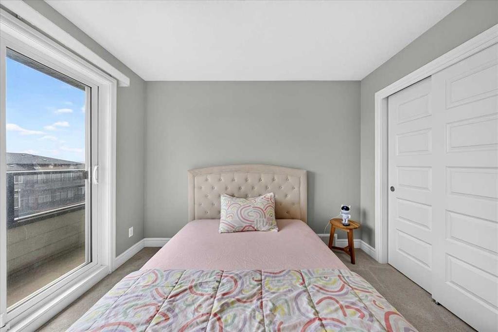 79-230 Seton Passage Se, Calgary, AB - Indoor Photo Showing Bedroom