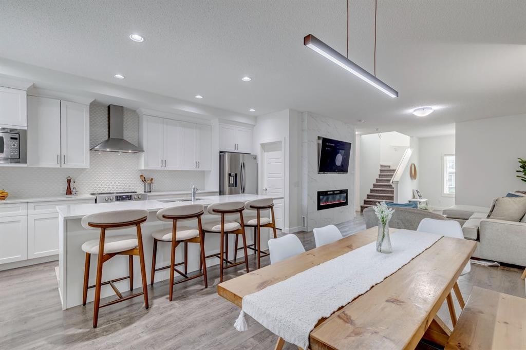 24 Corner Meadows Park Ne, Calgary, AB - Indoor