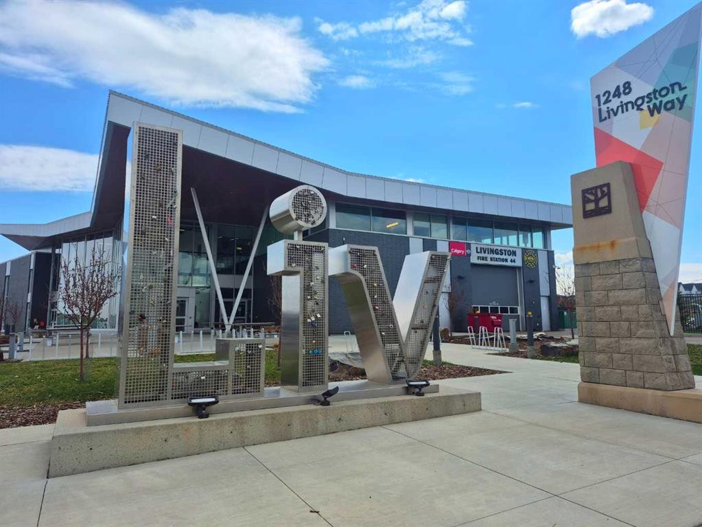 131 148 Avenue Nw, Calgary, AB - Outdoor