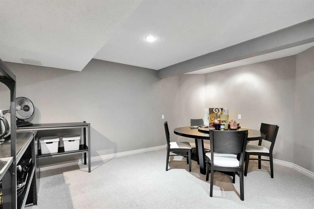 160 Sunhaven Close Se, Calgary, AB - Indoor