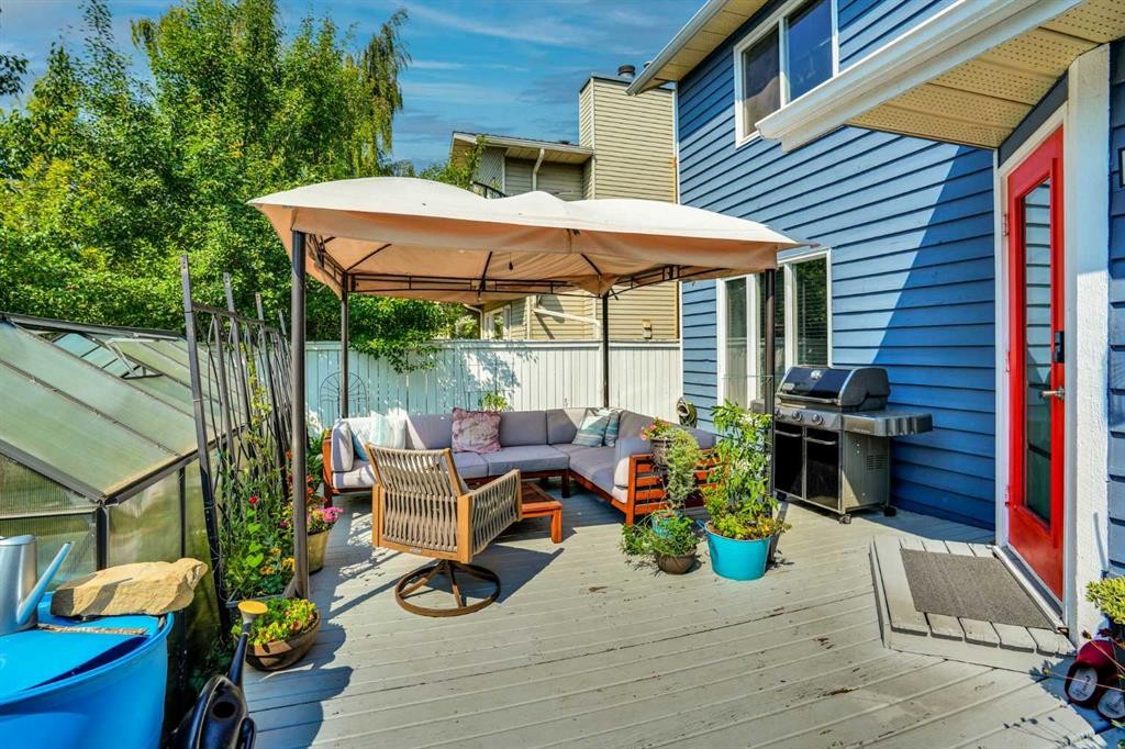 160 Sunhaven Close Se, Calgary, AB - Outdoor With Deck Patio Veranda With Exterior
