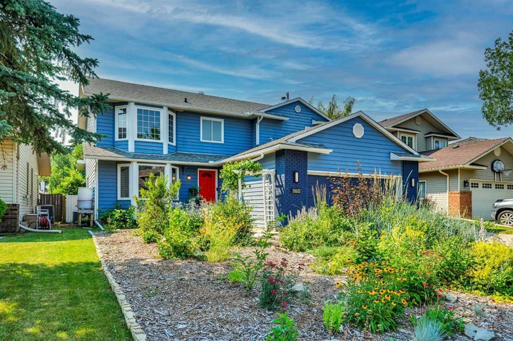 160 Sunhaven Close Se, Calgary, AB - Outdoor With Facade