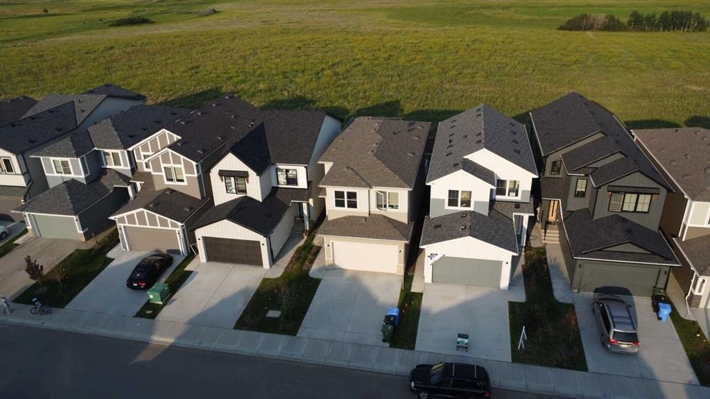 143 Belvedere Crescent Se, Calgary, AB - Outdoor With Facade