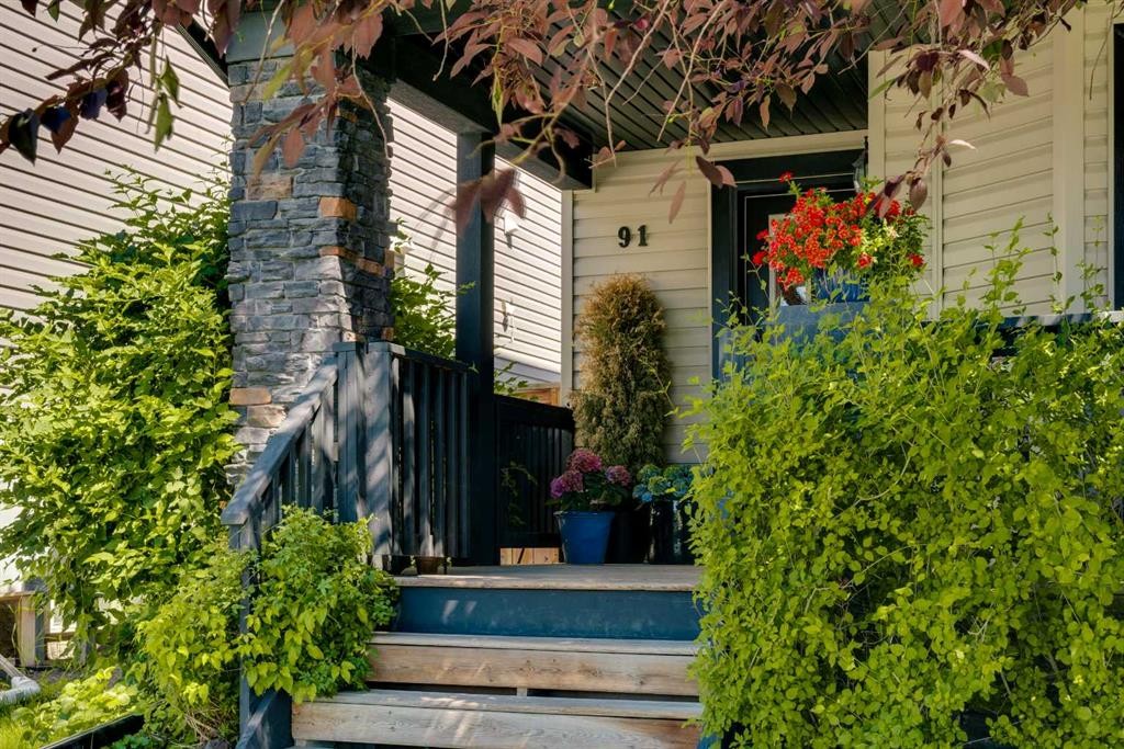 91 Panora Square Nw, Calgary, AB - Outdoor