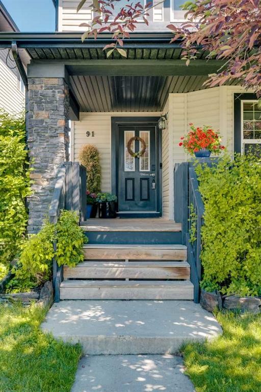 91 Panora Square Nw, Calgary, AB - Outdoor