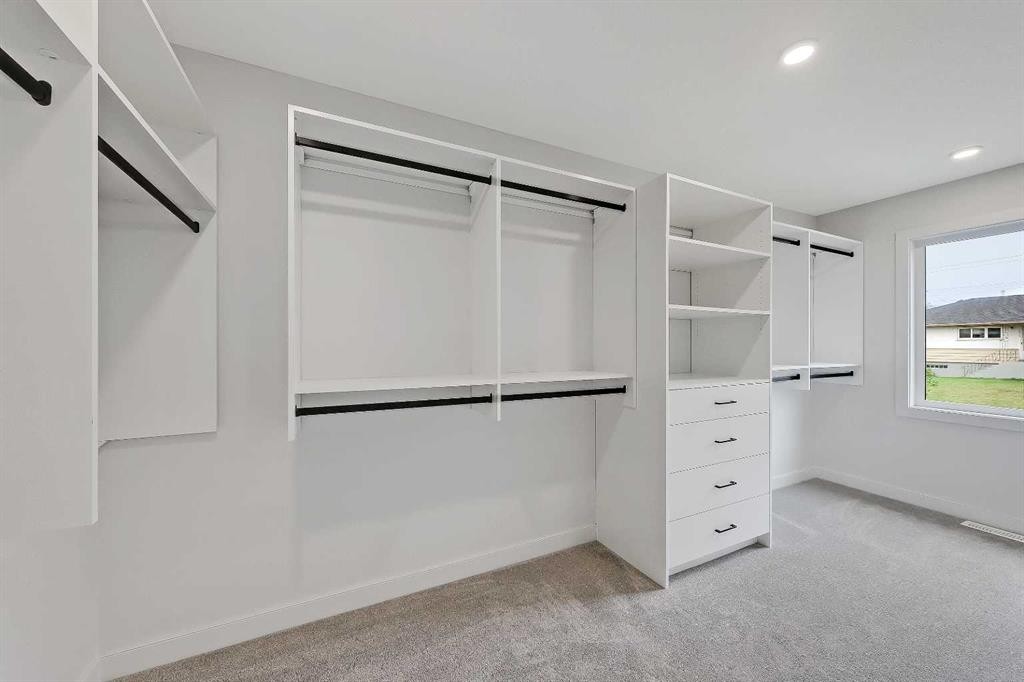 4320 Centre A Street Ne, Calgary, AB - Indoor With Storage