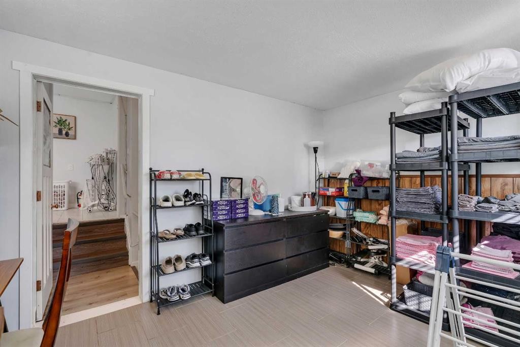 52 Fay Road Se, Calgary, AB - Indoor