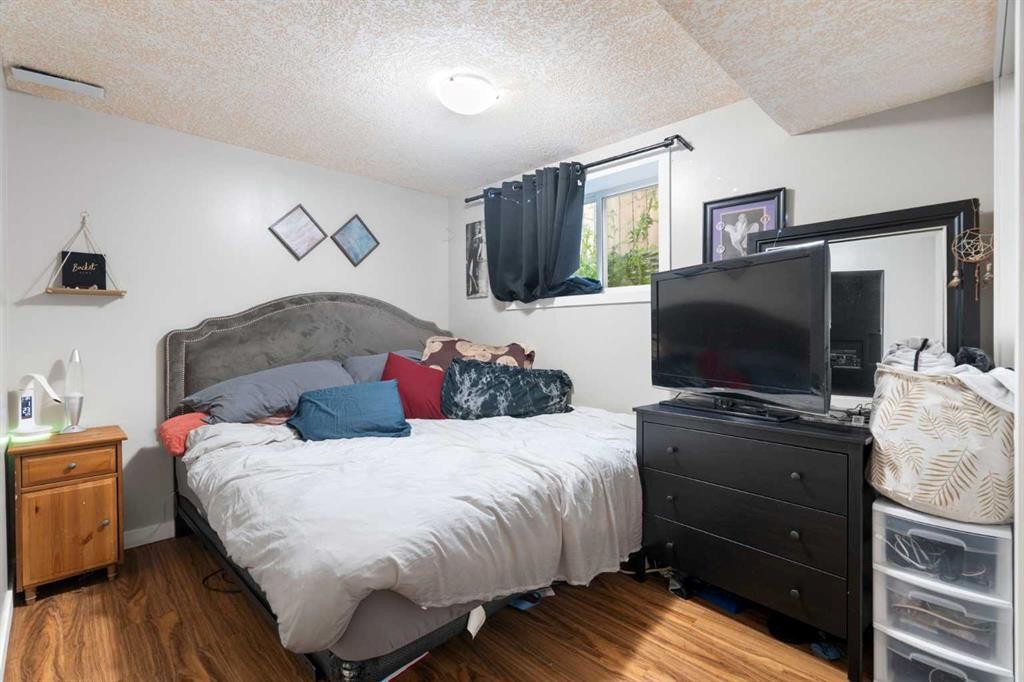 128 Silverado Way Sw, Calgary, AB - Indoor Photo Showing Bedroom