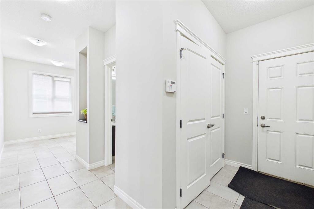 66 Nolanhurst Way Nw, Calgary, AB - Indoor Photo Showing Other Room