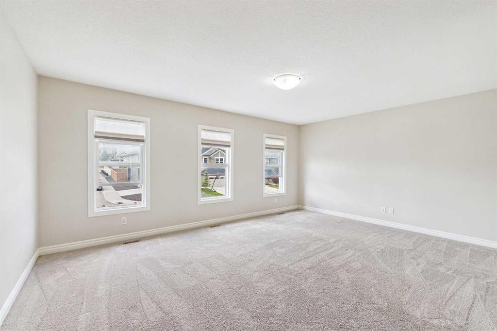 66 Nolanhurst Way Nw, Calgary, AB - Indoor Photo Showing Other Room