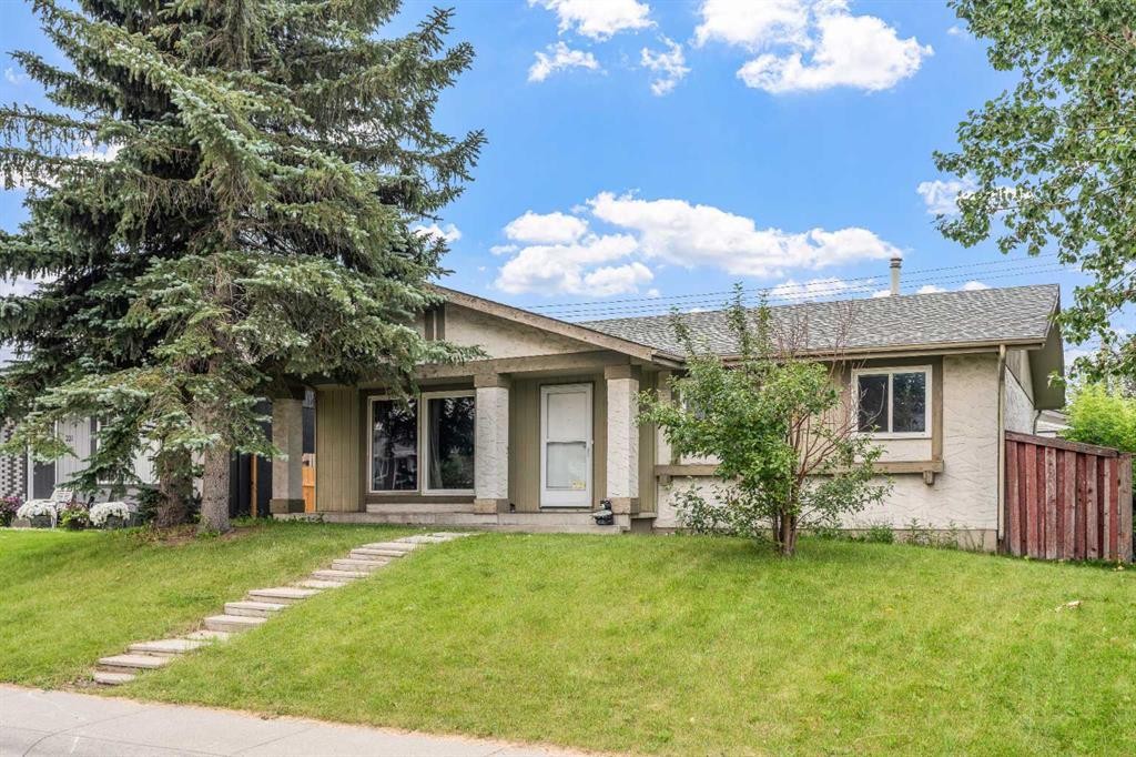 227 Manora Crescent Ne, Calgary, AB - Outdoor