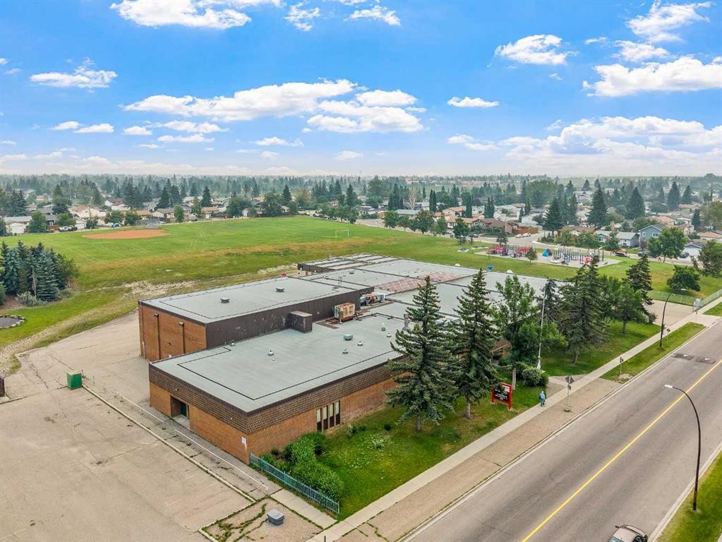 227 Manora Crescent Ne, Calgary, AB - Outdoor With View