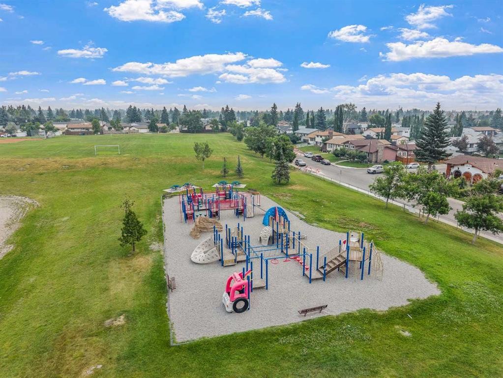 227 Manora Crescent Ne, Calgary, AB - Outdoor With View