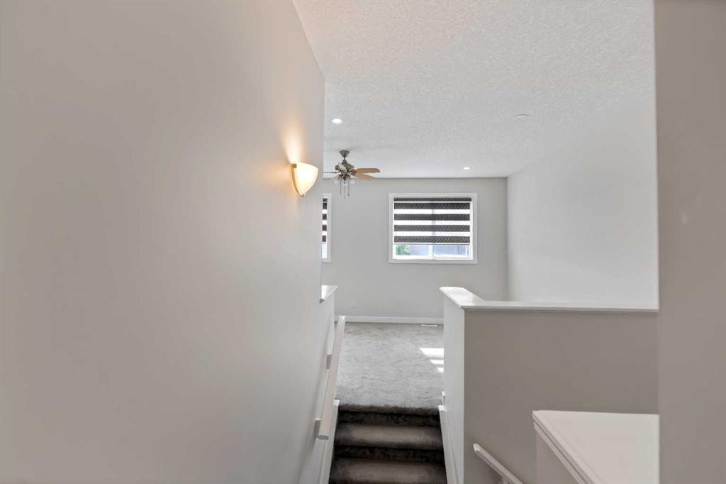124 Saddlecrest Boulevard Ne, Calgary, AB - Indoor Photo Showing Other Room