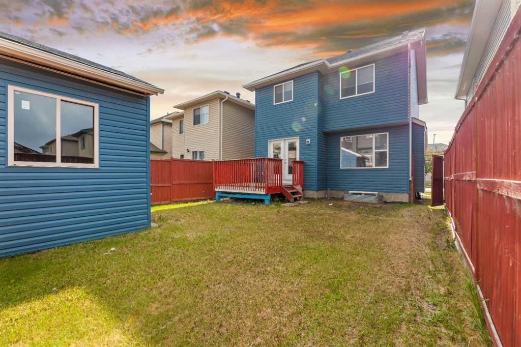 124 Saddlecrest Boulevard Ne, Calgary, AB - Outdoor