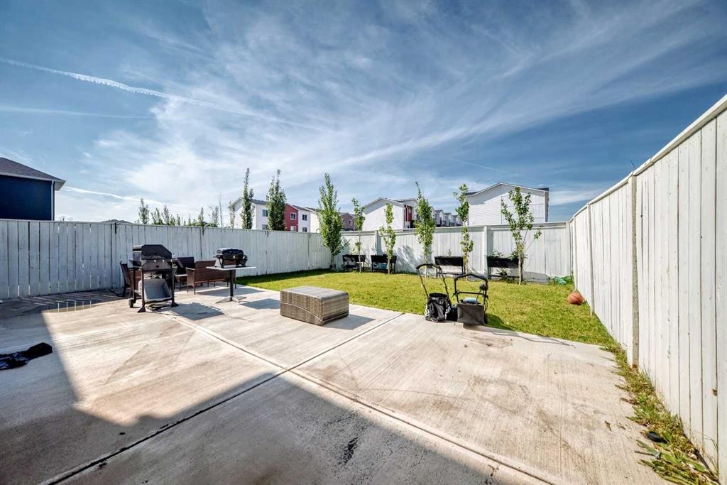 293 Red Sky Way Ne, Calgary, AB - Outdoor