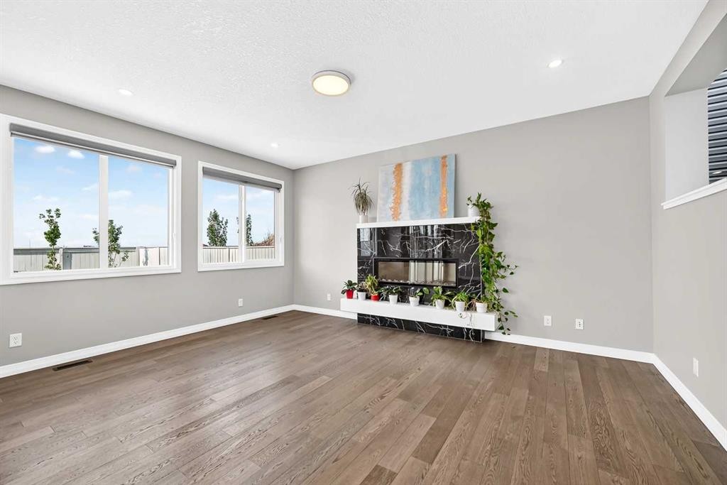 293 Red Sky Way Ne, Calgary, AB - Indoor