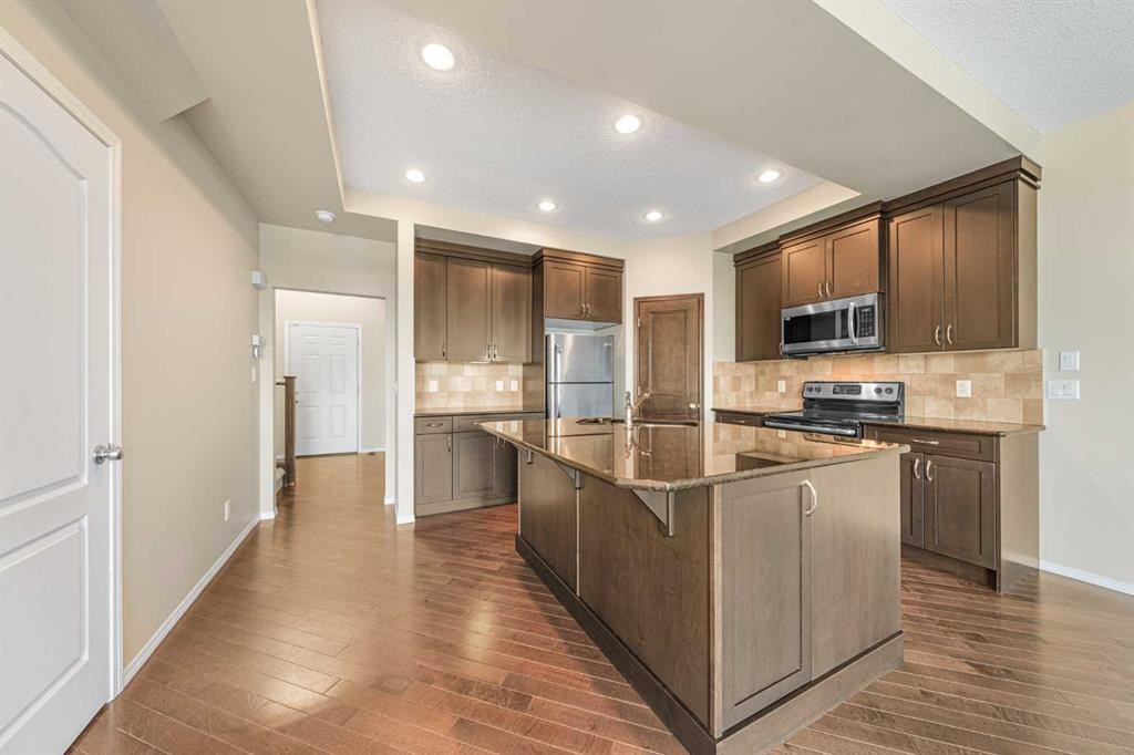 48 Panatella Common Nw, Calgary, AB - Indoor Photo Showing Kitchen With Stainless Steel Kitchen With Upgraded Kitchen