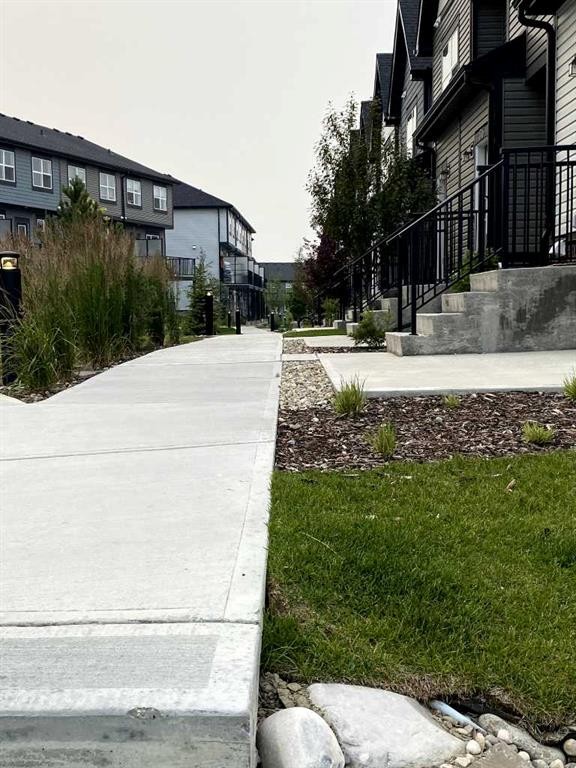 518-75 Evanscrest Common Nw, Calgary, AB - Outdoor