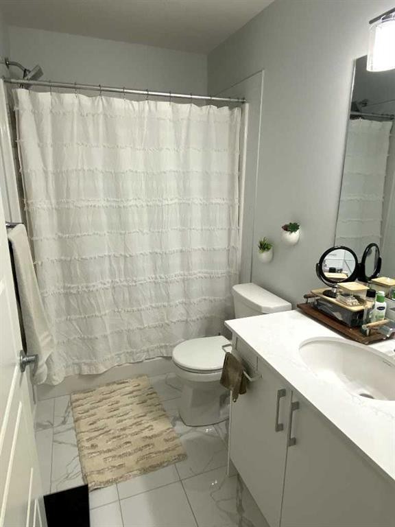518-75 Evanscrest Common Nw, Calgary, AB - Indoor Photo Showing Bathroom