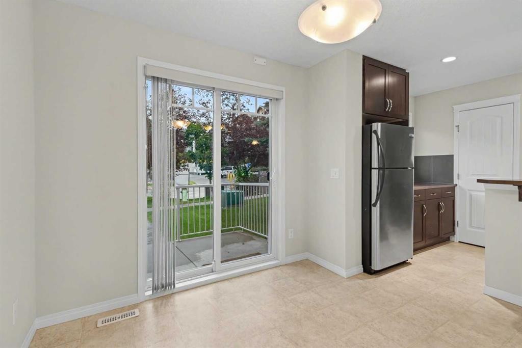 127 Prestwick Villas Se, Calgary, AB - Indoor