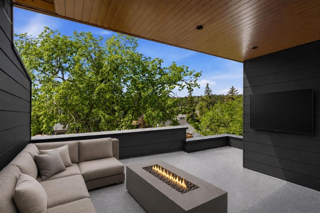 2714 3 Avenue Nw, Calgary, AB - Outdoor With Deck Patio Veranda With Exterior
