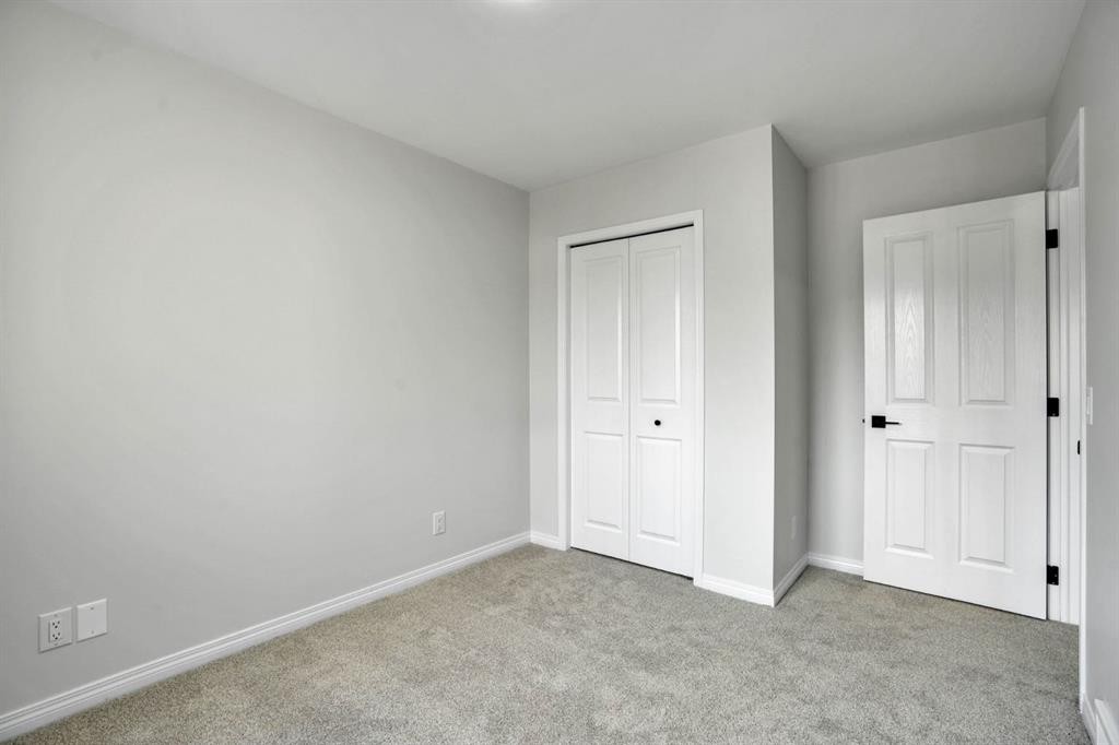 191 Cranwell Crescent Se, Calgary, AB - Indoor Photo Showing Other Room
