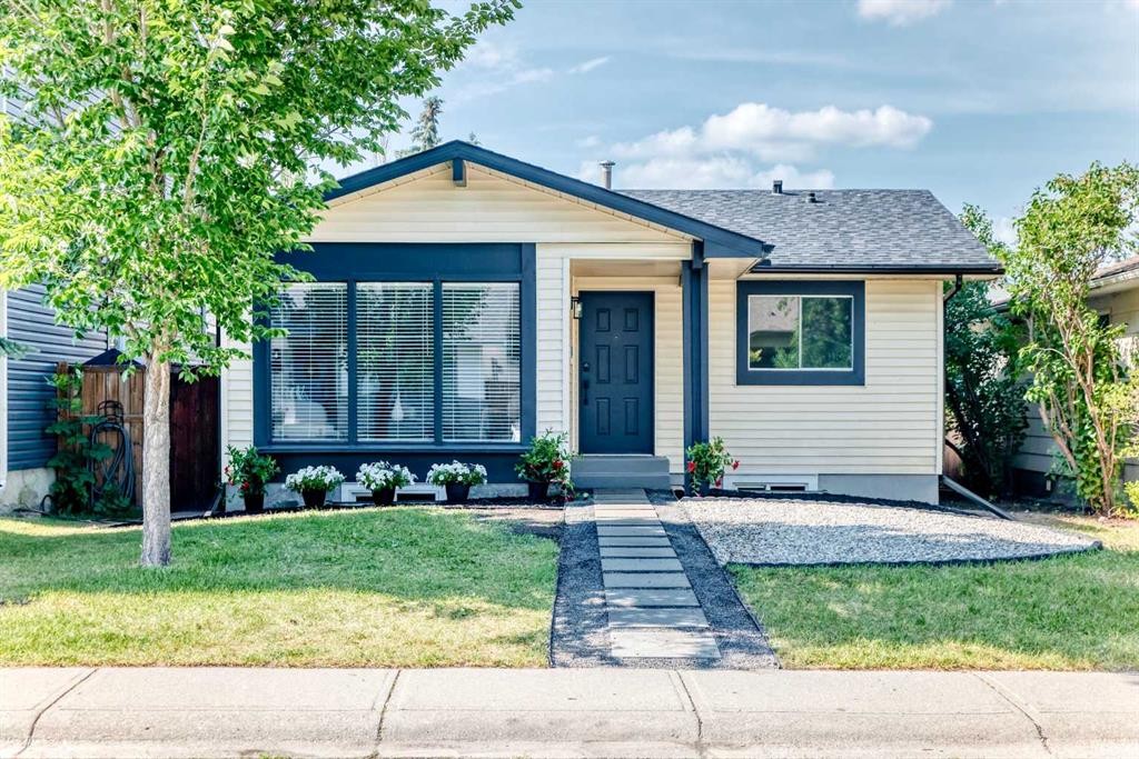 145 Sunvale Crescent Se, Calgary, AB - Outdoor